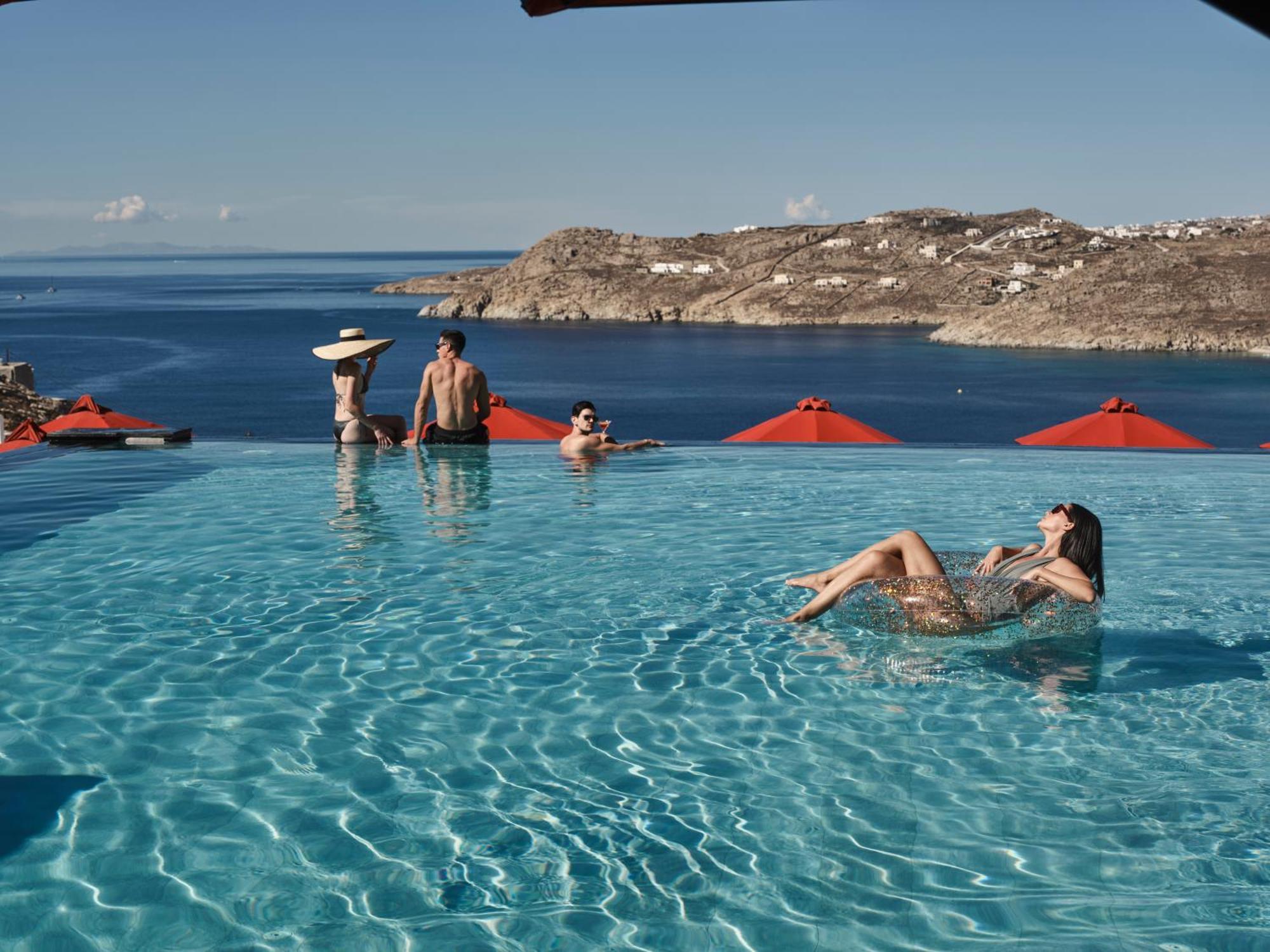 มิโคเนียน อวาตอน - ดีไซน์ โฮเต็ล Hotel Elia  ภายนอก รูปภาพ